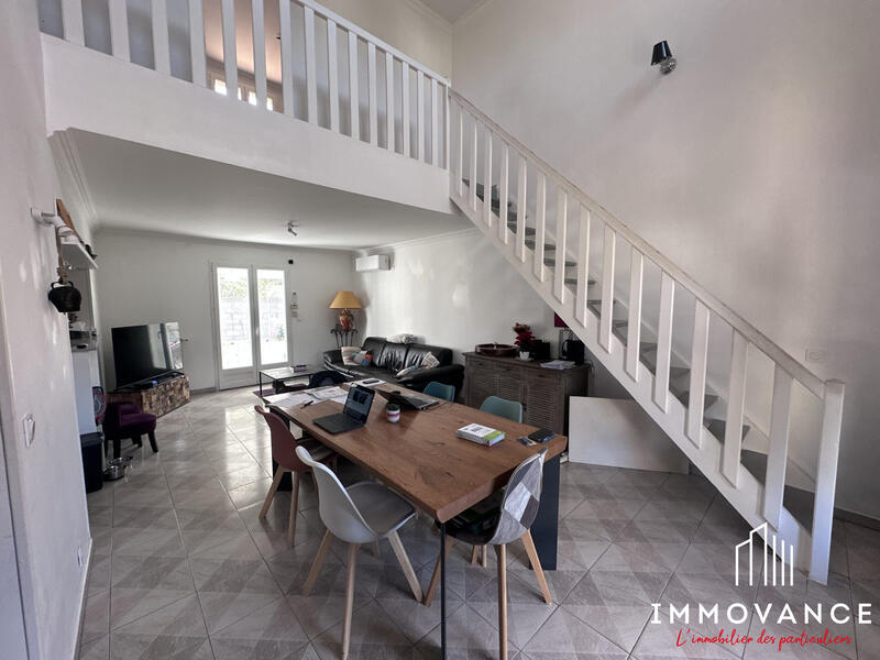 Maison - 140 m² - 7 pièces