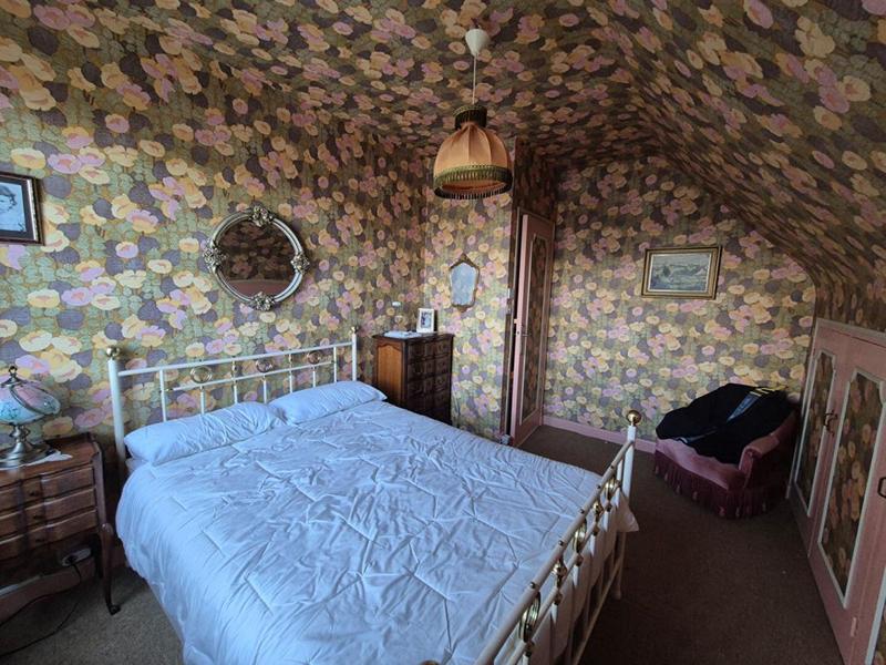 Maison - 177 m² - 7 pièces