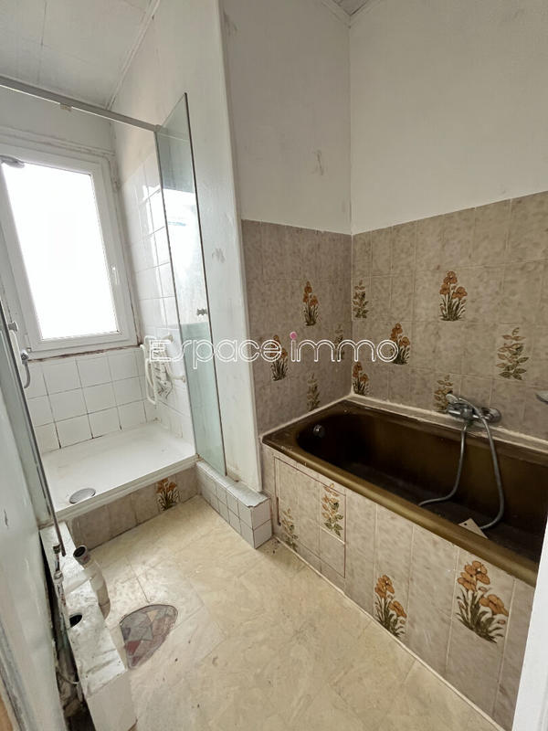 Maison - 64 m² - 3 pièces