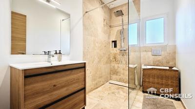 Villa - 154 m² - 6 pièces