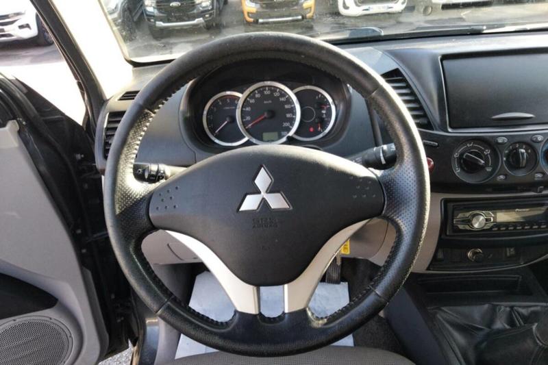 Mitsubishi L200 2.5 136 4x4 Simple Cabine