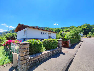 Maison - 121 m² - 6 pièces