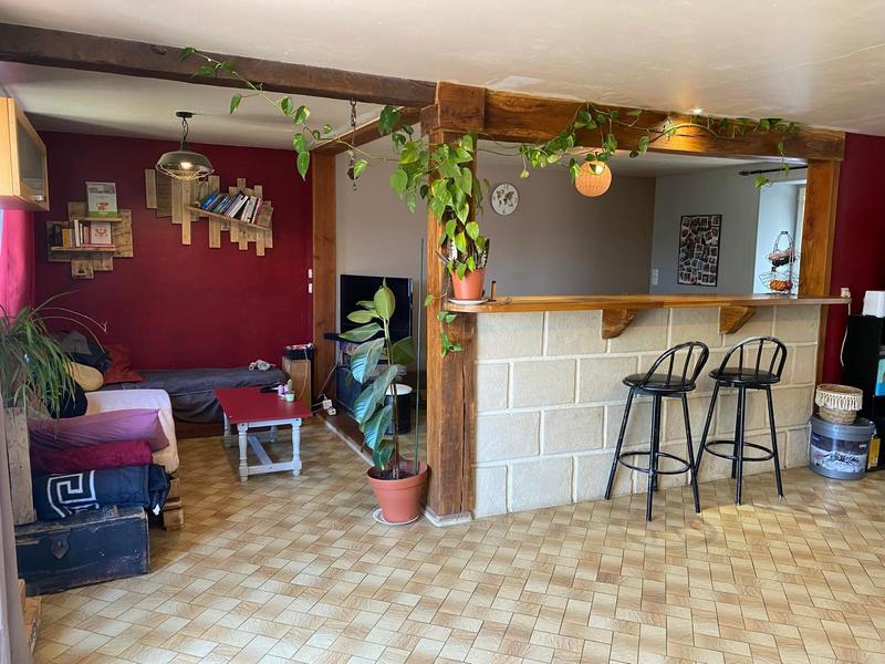 Maison - 104 m² - 4 pièces