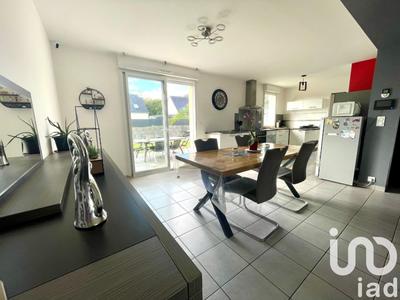 Maison - 101 m² - 5 pièces