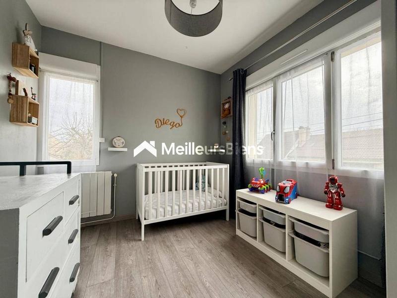 Maison - 88 m² - 4 pièces