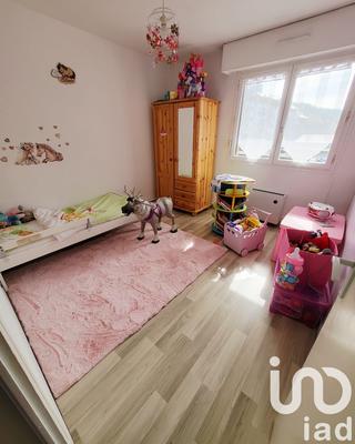 Appartement - 83 m² - 5 pièces