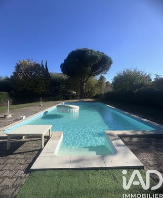 Maison - 149 m² - 6 pièces