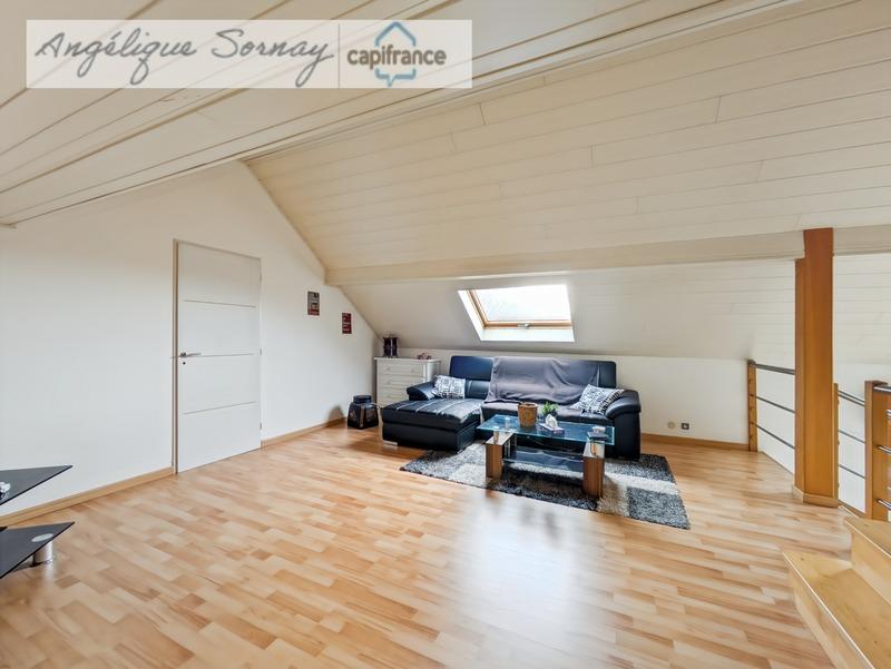 Maison - 210 m² - 8 pièces