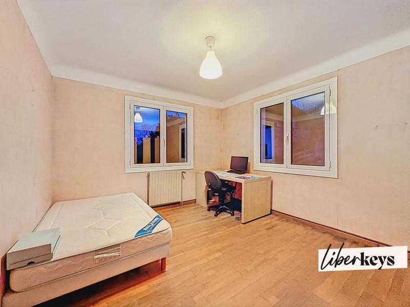 Appartement - 260 m² - 7 pièces