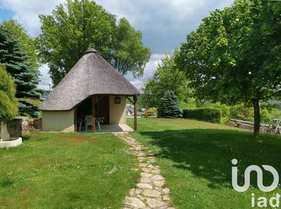 Maison - 121 m² - 5 pièces