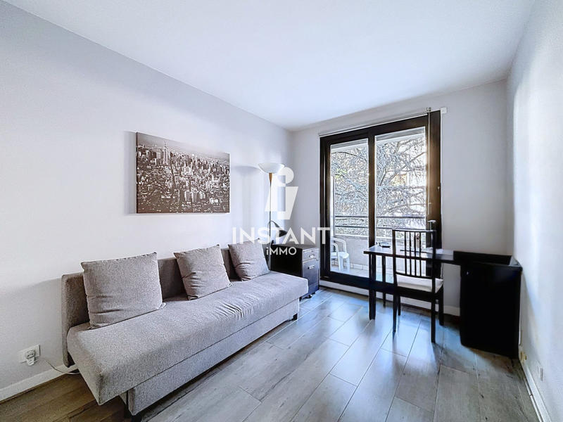 Appartement - 90 m² - 4 pièces