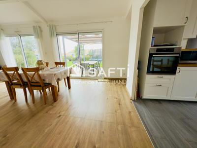 Maison - 124 m² - 6 pièces