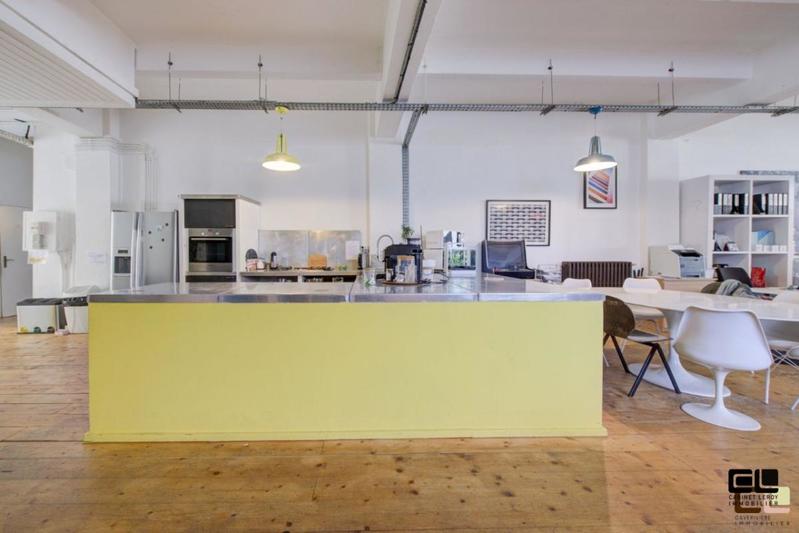 Loft - 255 m² - 2 pièces