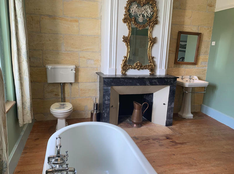 Maison - 245 m² - 7 pièces