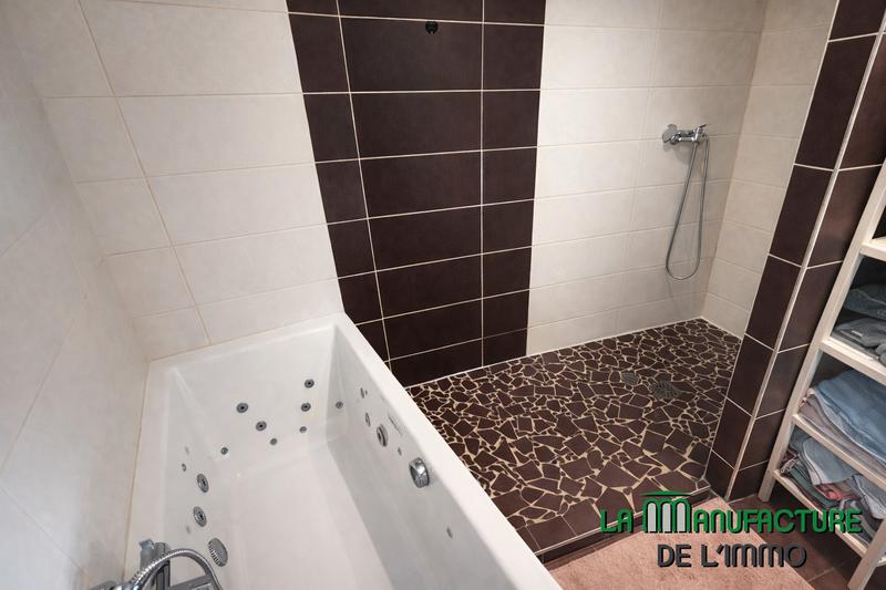 Triplex - 121 m² - 5 pièces