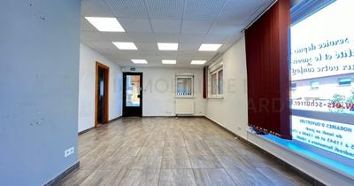 Local commercial - 324 m²