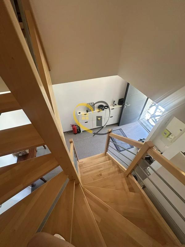 Maison - 135 m² - 6 pièces