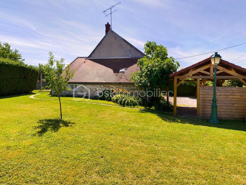 Maison - 105 m² - 5 pièces