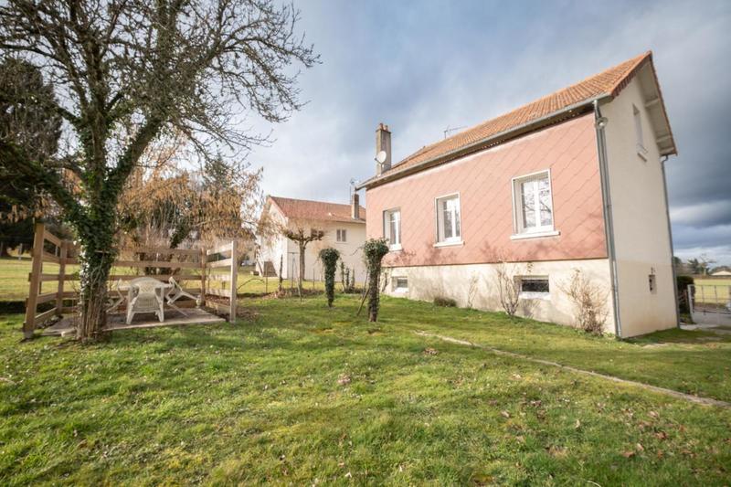 Maison - 102 m² - 5 pièces