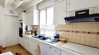 Villa - 189 m² - 8 pièces