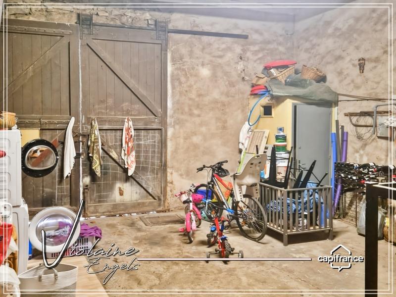 Maison de village - 285 m² - 9 pièces