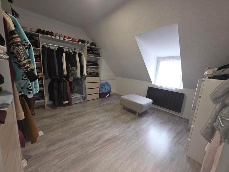 Maison - 310 m² - 8 pièces