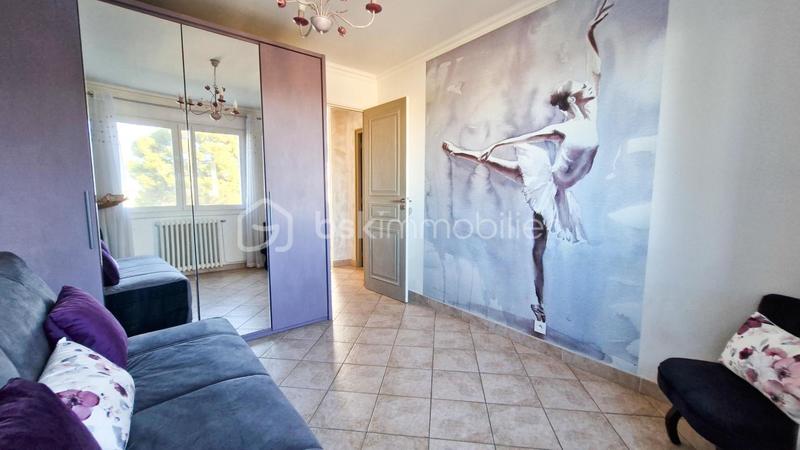 Appartement - 80 m² - 4 pièces
