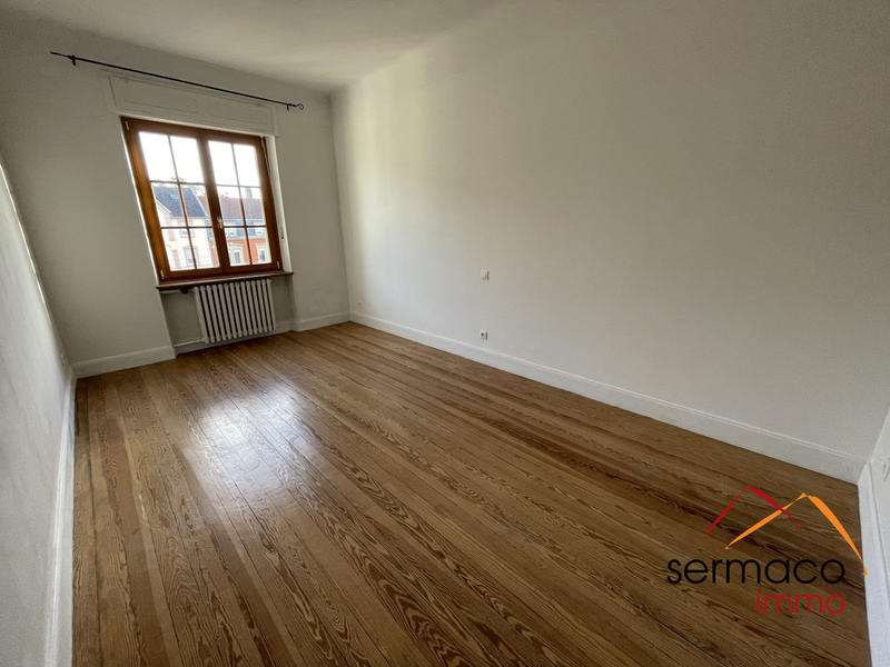 Appartement - 95 m² - 4 pièces