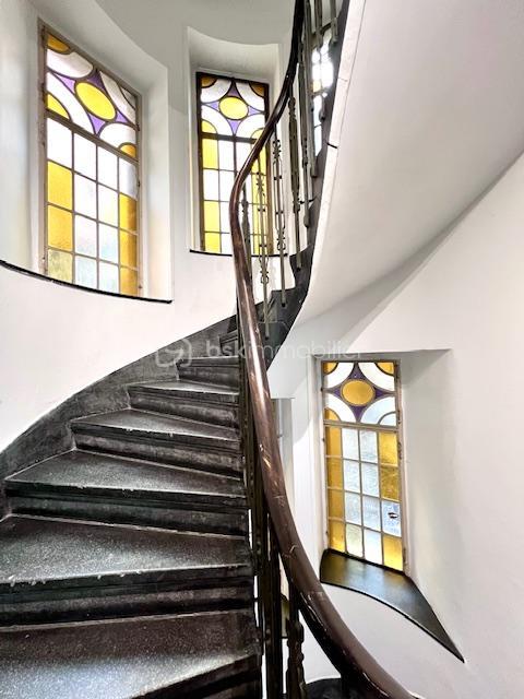 Appartement - 129 m² - 6 pièces