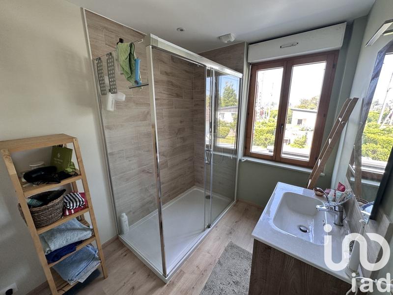 Maison - 172 m² - 6 pièces