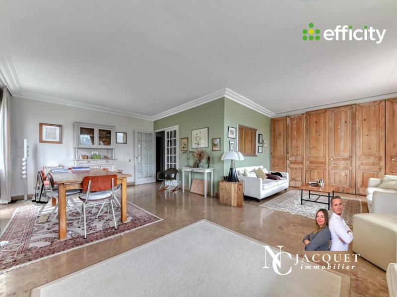 Appartement - 142 m² - 8 pièces