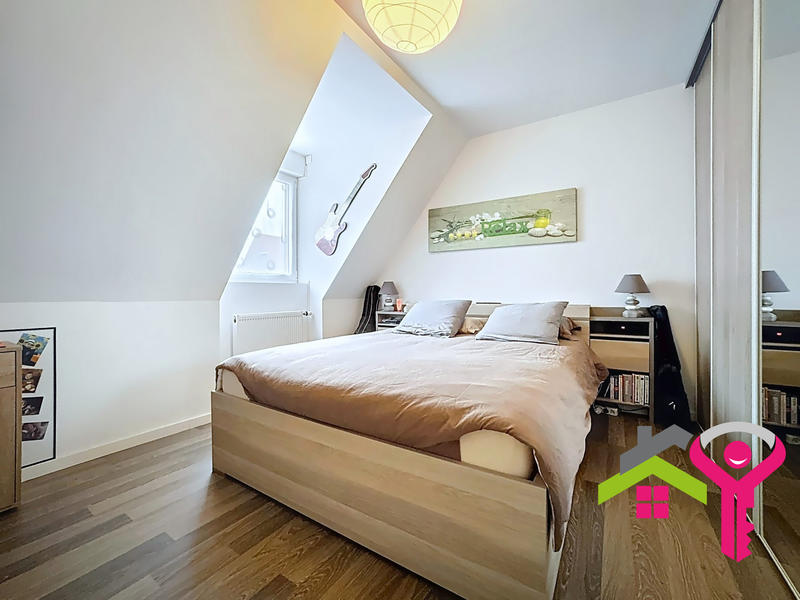 Maison - 85 m² - 4 pièces