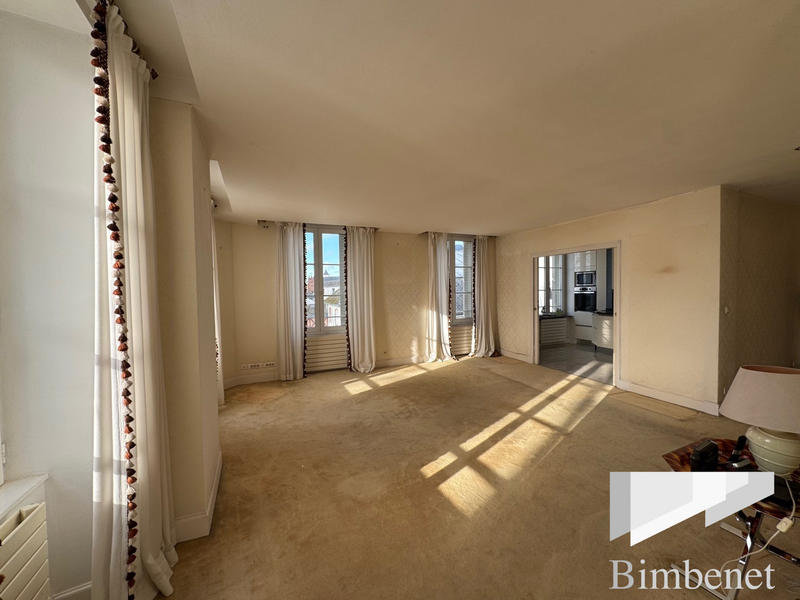 Appartement - 124 m² - 5 pièces