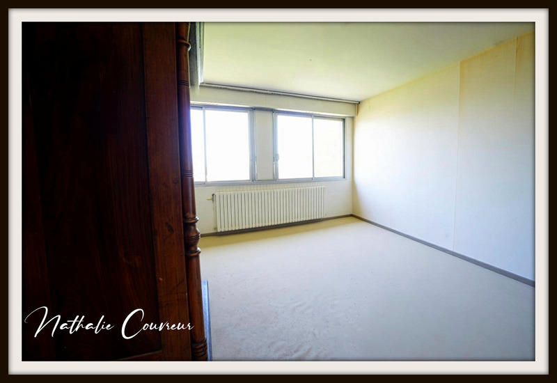 Appartement - 178 m² - 8 pièces