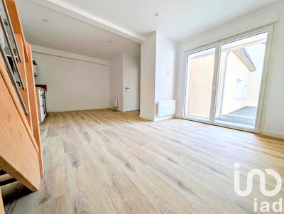 Maison - 91 m² - 4 pièces