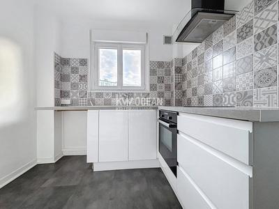 Appartement - 49 m² - 3 pièces