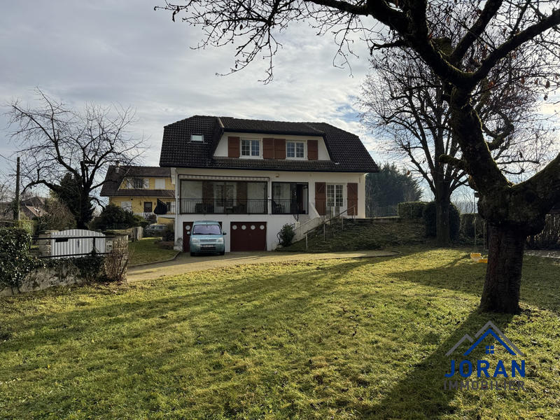 Maison - 156 m² - 7 pièces