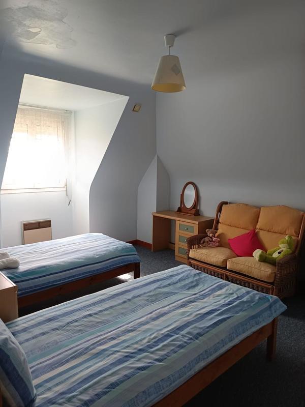 Maison - 200 m² - 6 pièces