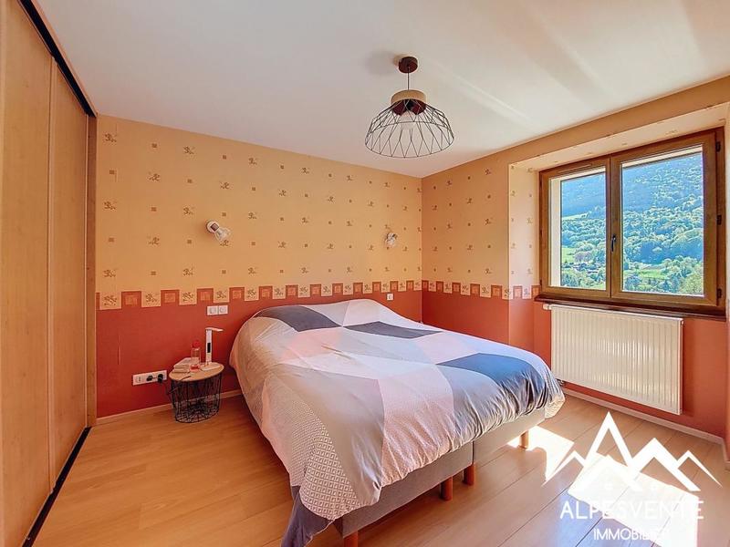 Appartement - 127 m² - 5 pièces