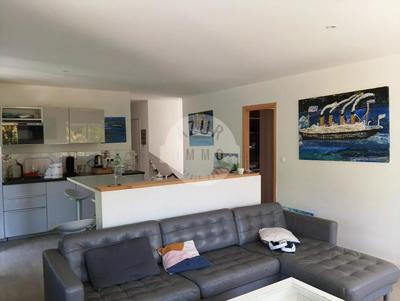 Maison - 197 m² - 7 pièces