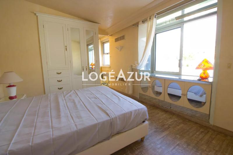 Appartement - 107 m² - 3 pièces