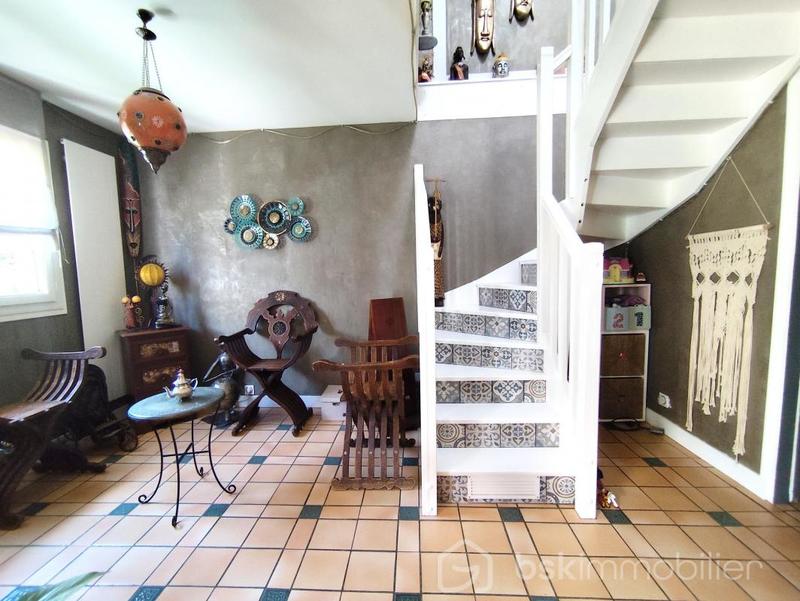 Maison traditionnelle - 120 m² - 6 pièces