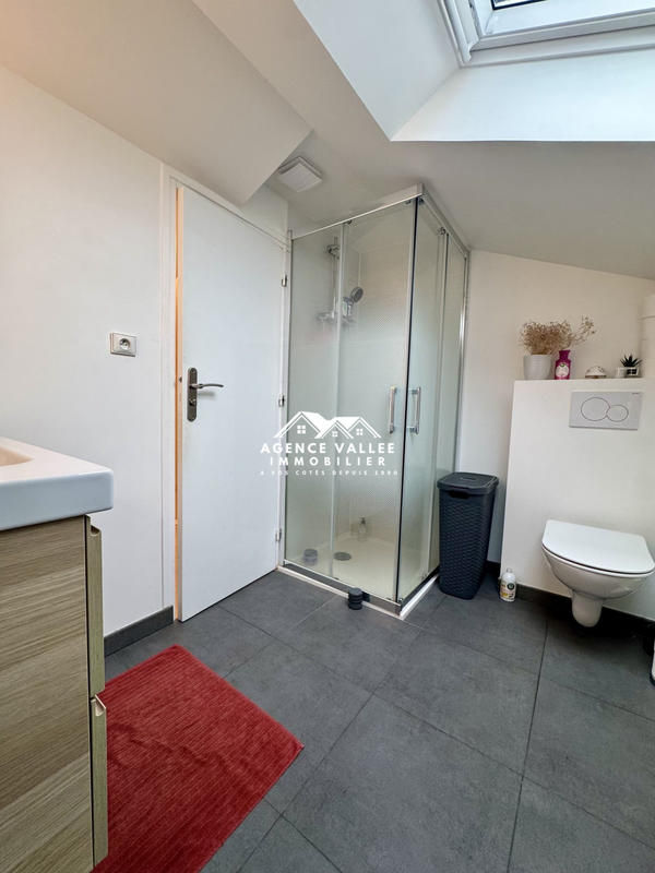 Maison - 100 m² - 6 pièces