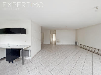Appartement - 97 m² - 3 pièces