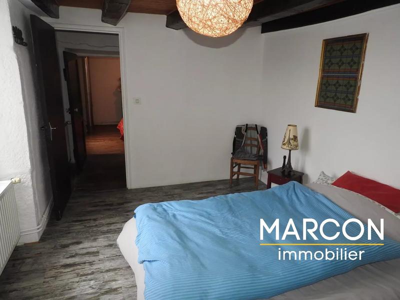 Maison - 97 m² - 5 pièces