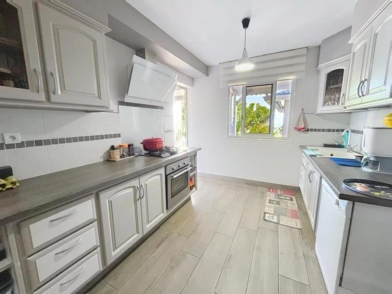 Villa - 179 m² - 5 pièces