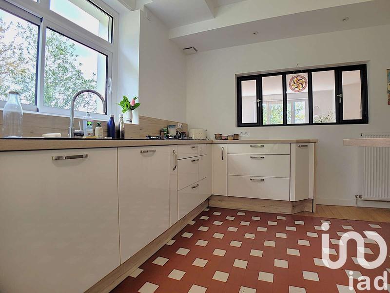 Maison - 175 m² - 8 pièces