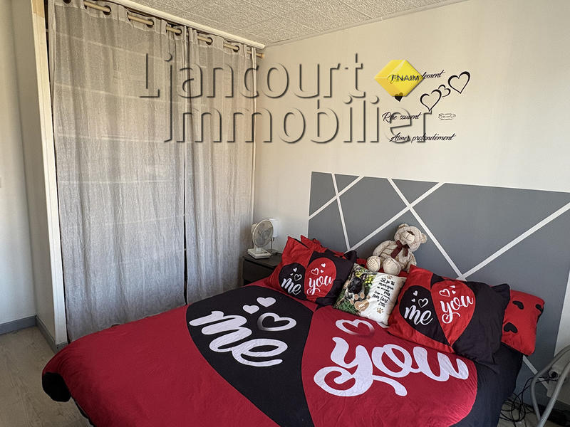 Maison - 87 m² - 5 pièces