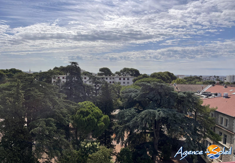 Appartement - 93 m² - 4 pièces