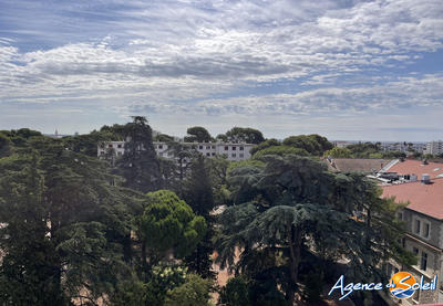 Appartement - 93 m² - 4 pièces